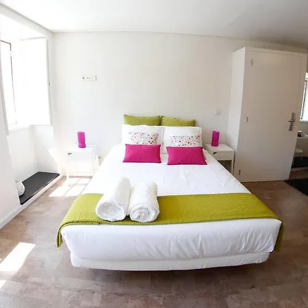 Ribeira Cinema Apartamento *